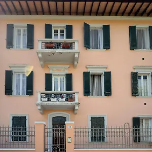  Apartment La Casa Di Eli Italy