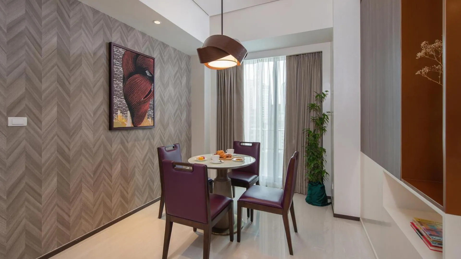 Somerset Central Salcedo Makati マカティ ホテル